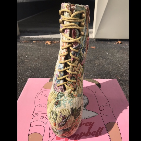 Jeffrey Campbell Damsel Boot in floral nude print - Picture 2 of 5